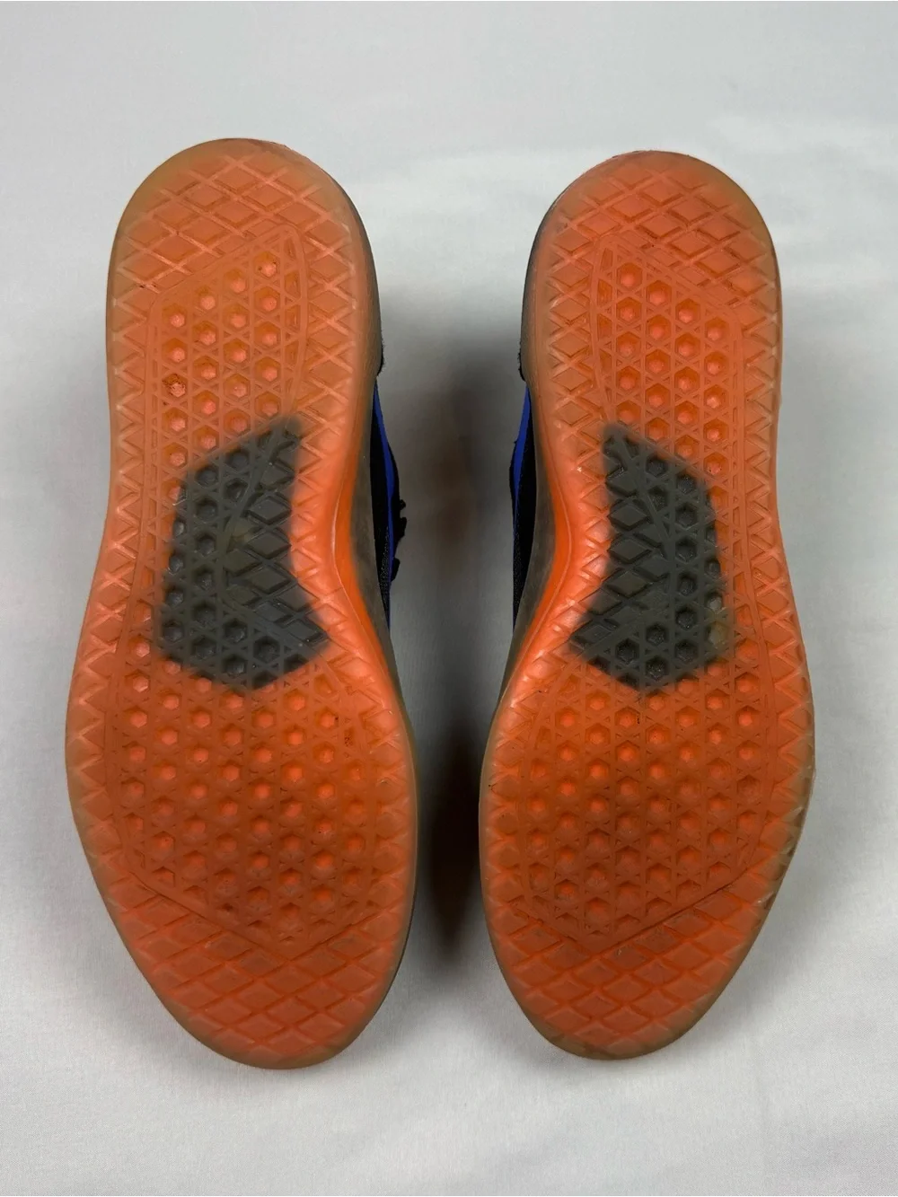Vans Ave Pro Mens Skate Shoes US 9.5 Black/Orange Low Top